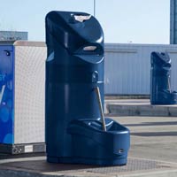 Auto-Mate afvalcontainer met Screen Clean Station™ eenheid voor het reinigen van autoreiten