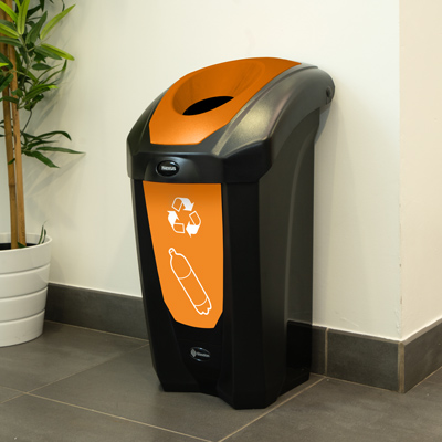 Nexus® 30 Recycling-Behälter für Kunststoff